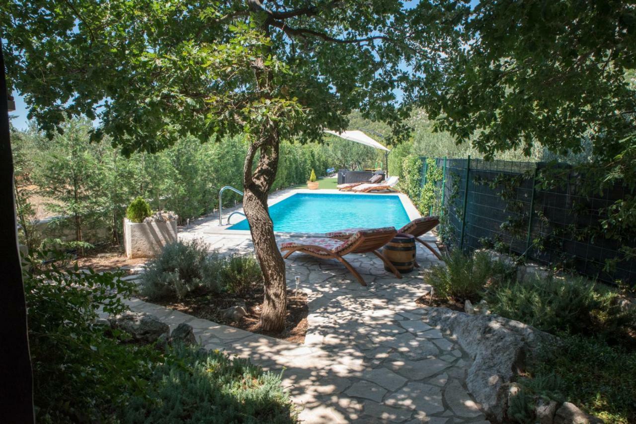 Holiday Home Zavala Klek Esterno foto