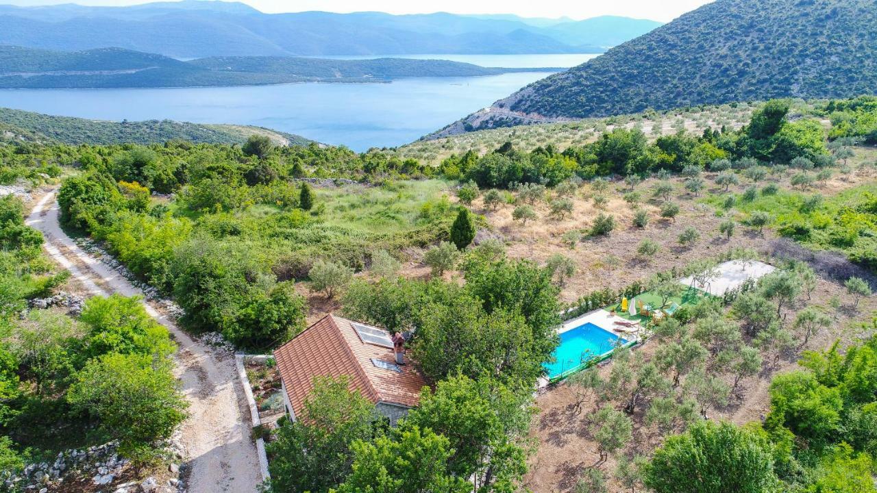Holiday Home Zavala Klek Esterno foto