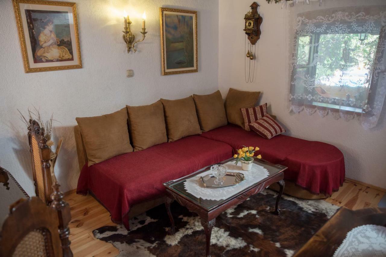 Holiday Home Zavala Klek Esterno foto